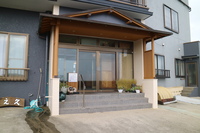 Medium_6-1　建物入口